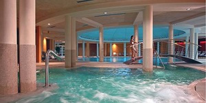 Xtrallusion offers characteristic Bed and Breakfast, B&B, Guest House, Hotel, Albergo and Country Lodge accommodation in Italy. Plus independent self-guided Walking, Adventure, Activity, Skiing and Paragliding Holiday itineraries on the Italian Rivieras, in the Italian Lakes, in the Italian Alps and in some of the most beautiful corners of Italy.